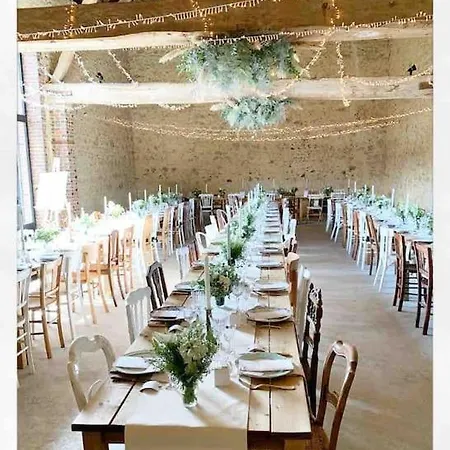 Domaine De Ronsard Semesterbostad *