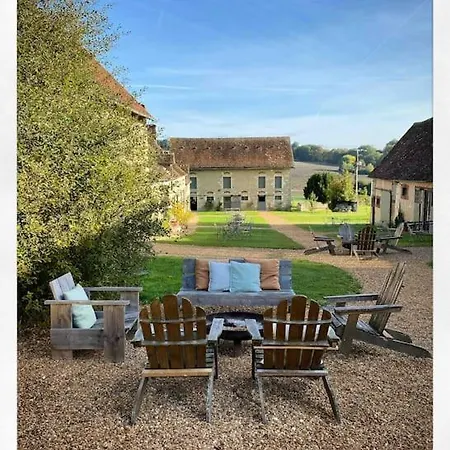 Дом отдыха Domaine De Ronsard Dame-Marie (Orne)